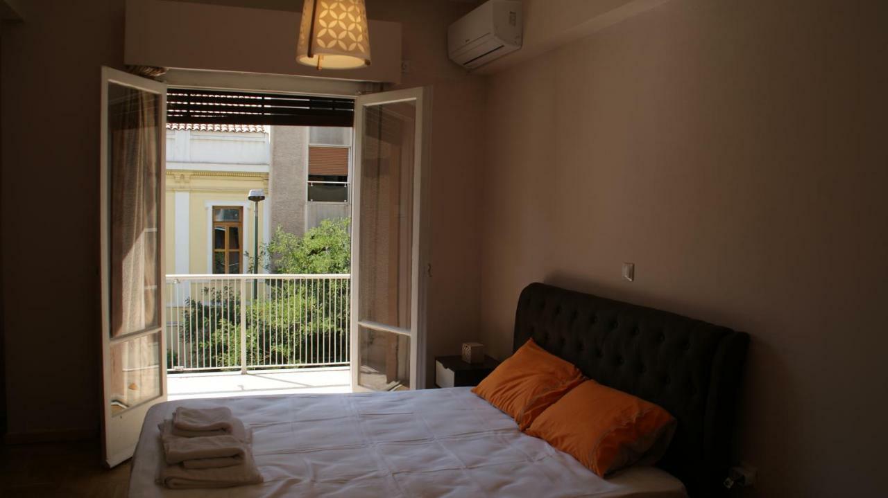 אתונה The Victoria Square Exceptional Apartments מראה חיצוני תמונה