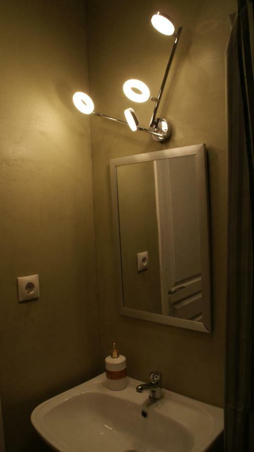 אתונה The Victoria Square Exceptional Apartments מראה חיצוני תמונה