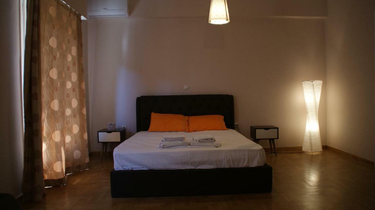 אתונה The Victoria Square Exceptional Apartments מראה חיצוני תמונה